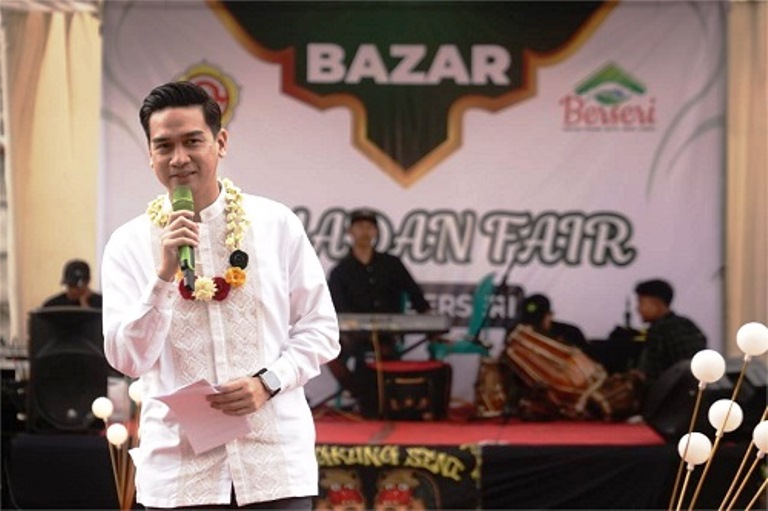 Pemerintah Larang Anak Usia di Bawah 16 Tahun Gunakan Medsos