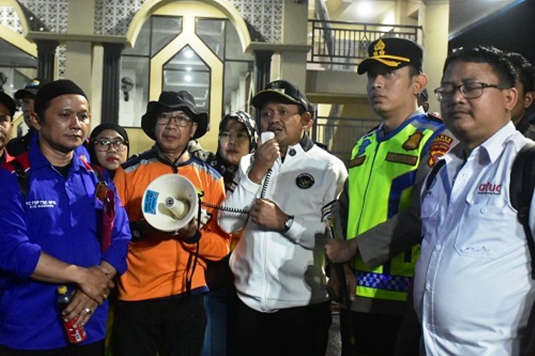 Buruh Sumedang Peserta May Day Fiesta Dilepas ke Jakarta
