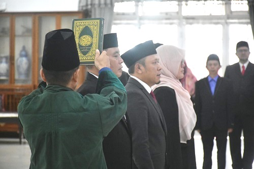 Bupati Sumedang Dony Ahmad Munir Melantik 3 Pejabat Pimpinan Tinggi Pratama