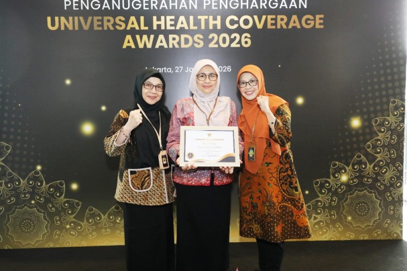 Konsisten Jaga Akses Kesehatan, Kota Bandung Raih UHC Awards 2026 Kategori Madya