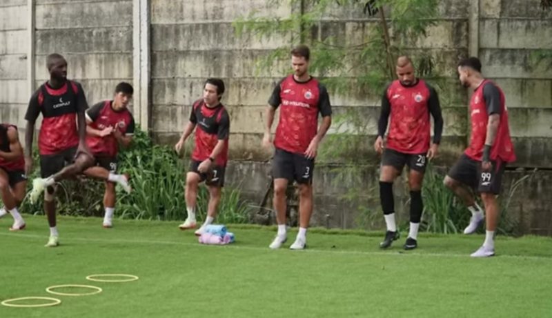 Persija Datangkan Empat Pemain Baru, Shayne Pattynama Termahal Keenan