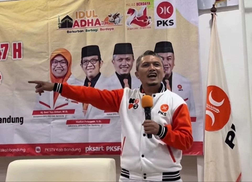 Sambut Milad ke-24, DPD PKS Kabupaten Bandung Gelar Aksi Sosial dari Charge Tenaga Surya hingga Syiar Zulhijjah