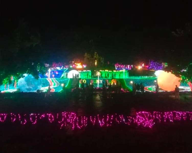 Festival Lampu Lumi Land Gua Sunyaragi, Daya Tarik Wisata Baru di Kota Cirebon  Diterbitkan