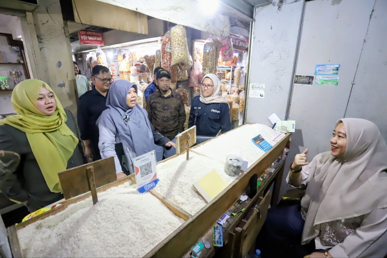 DPRD Bandung Minta Pengawasan Distribusi Pangan Diperketat di Pasar Tradisional dan Modern