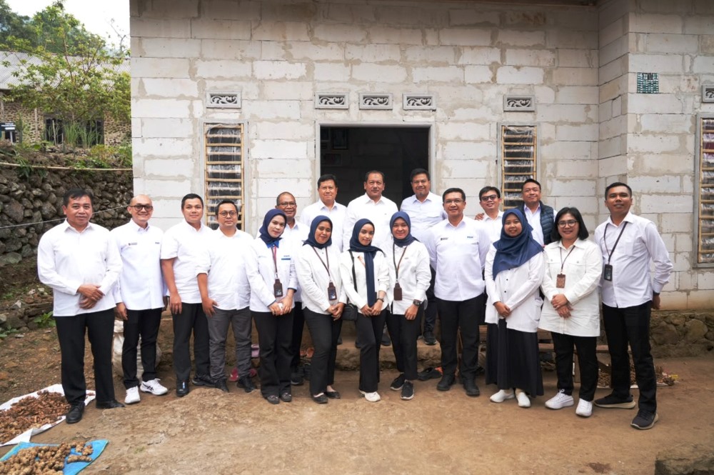 Danantara Dukung Penguatan Ekonomi Kerakyatan, Tinjau Langsung Pemberdayaan Nasabah PNM di Mojokerto