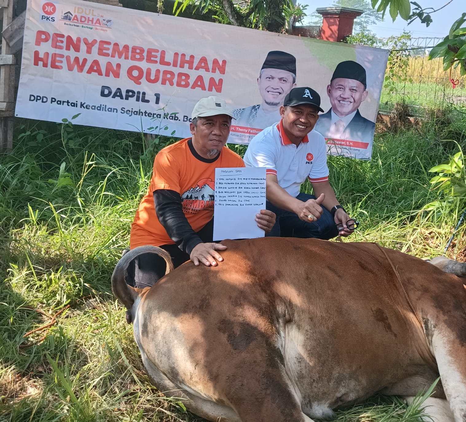 Legislator PKS Agus Setiawan SH Laksanakan Penyembelihan Hewan Kurban di Kordapil 1 Cangkuang 