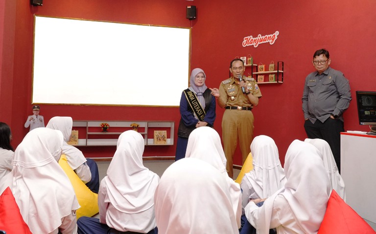 Tour Library Funtastic, Dorong Budaya Literasi yang Lebih Interaktif