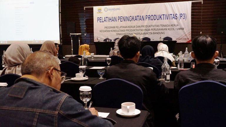 Dorong Warga Bandung Jadi Pelaku Usaha Tangguh, Ketua DPRD: Jangan Jadi Penonton di Kota Sendiri