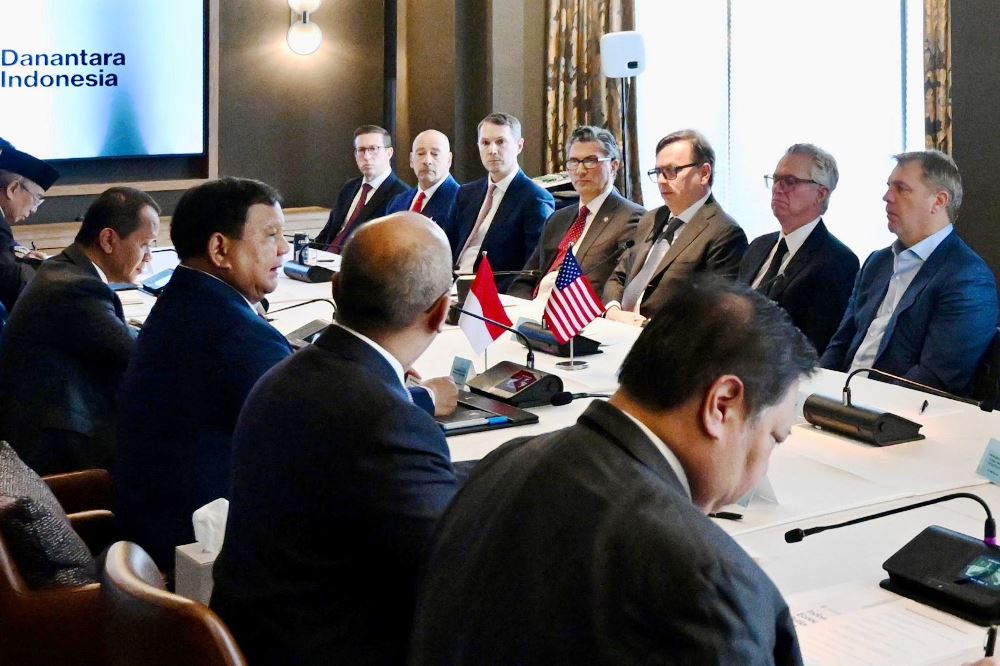 Seskab Teddy: Di Hadapan 12 Pengusaha Raksasa AS, Presiden Prabowo Tegaskan Era Baru Iklim Investasi Indonesia