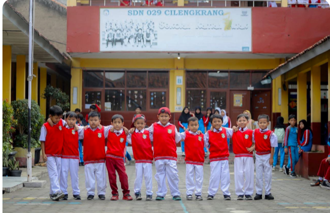 Pemkot Bandung Terus Perkuat Infrastruktur dan Mutu Pendidikan di Sekolah