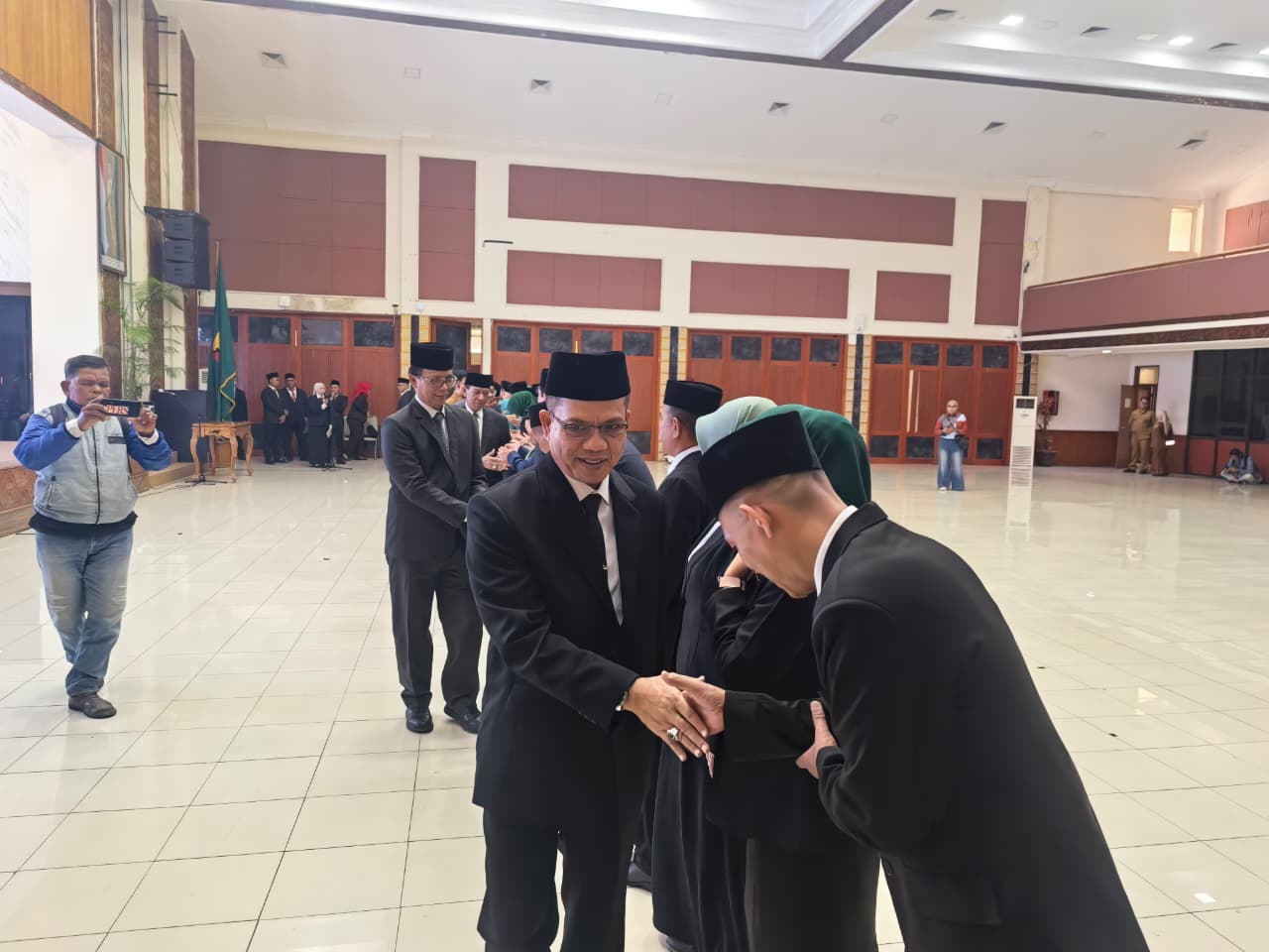 27 Kepala Sekolah SD dan SMP Dilantik, Bupati Bandung Minta Dukung program MBG