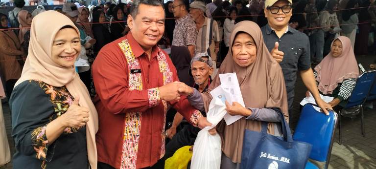 Pemkot Cimahi Salurkan 827 ton Bantuan Pangan CPP ke Masyarakat