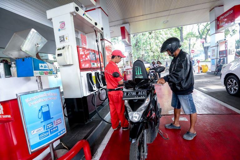 Harga BBM Subsidi Tidak Naik hingga Lebaran, Stok Energi Nasional Aman