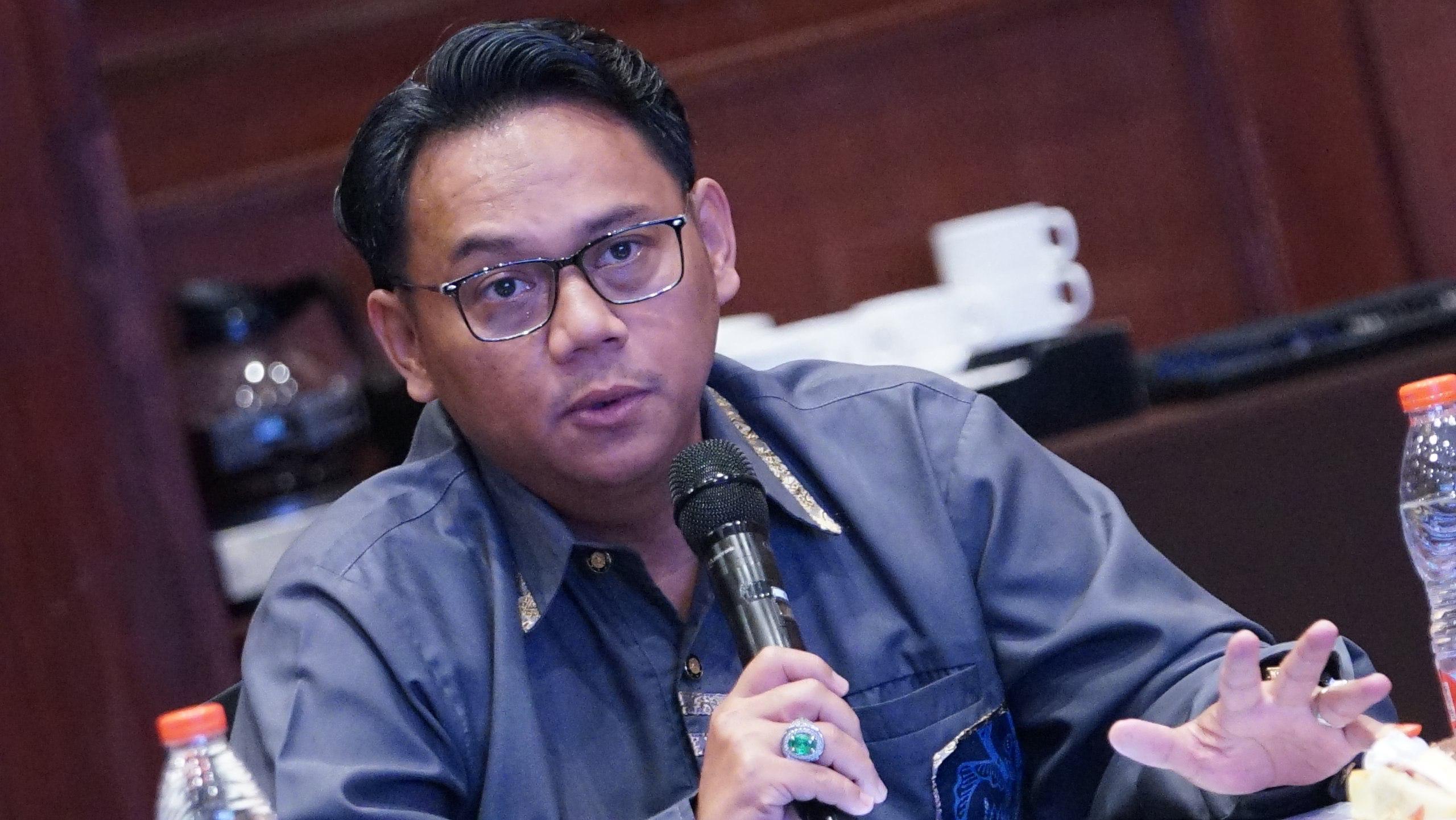 Wakil Ketua DPRD Hailuki Ingatkan Risiko Cuaca Ekstrem Memasuki Arus Mudik dan Libur Wisata