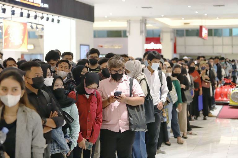 Survei Kepuasan Meningkat, Farhan Soroti Tantangan Ekonomi dan Lapangan Kerja