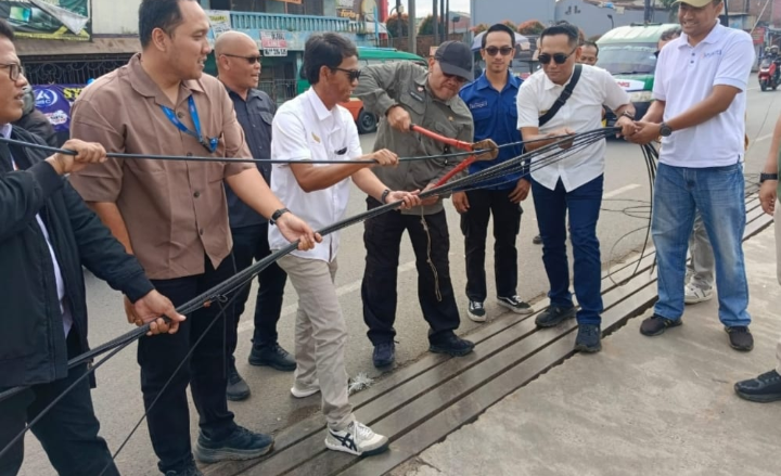 Diskominfotik KBB Tertibkan Kabel Udara Semrawut, Dorong Sistem Ducting Bawah Tanah